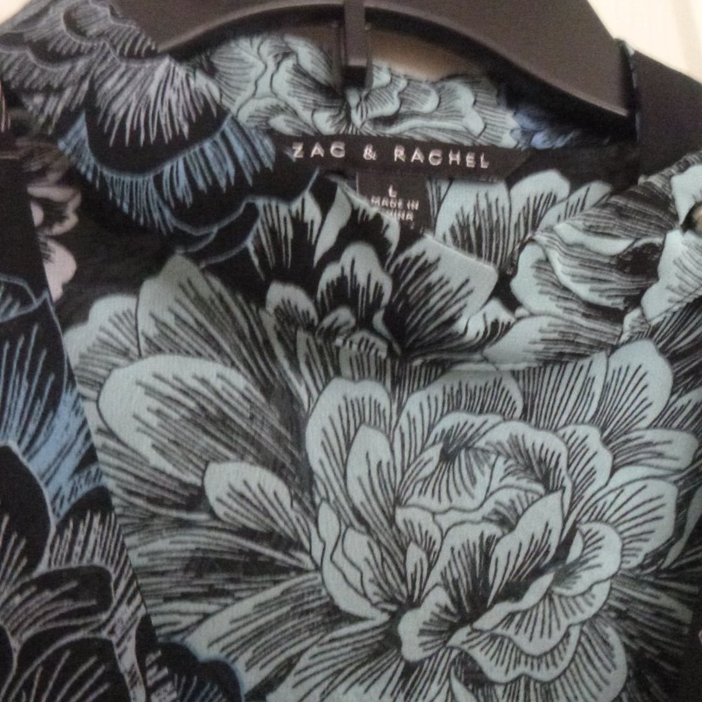 Womens Floral print Blouse - Picture 4 of 5